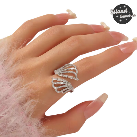 ✨ Stunning Geometric Cubic Zirconia Cocktail Ring – Island Jewelries